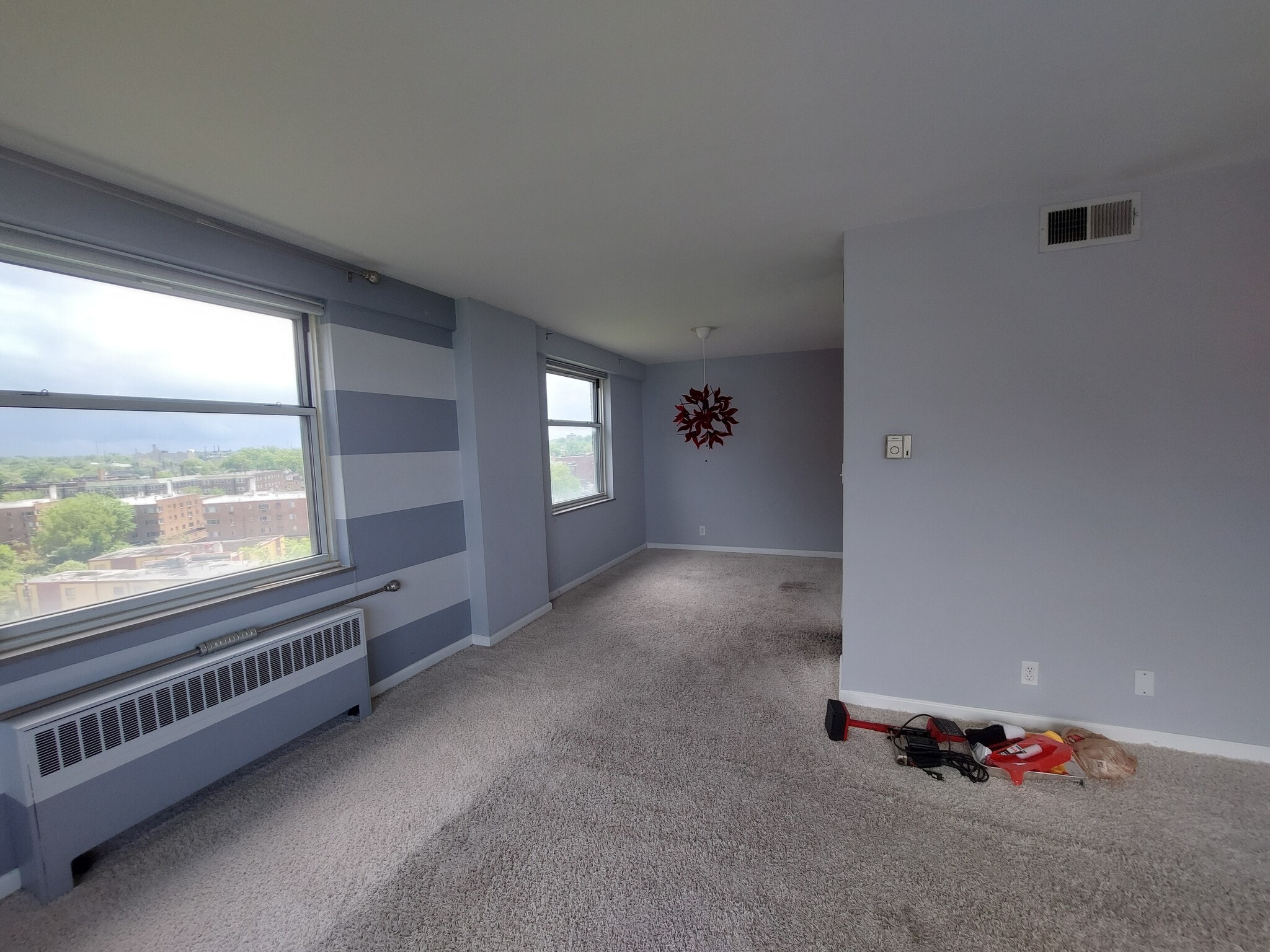 Building Photo - 11850 Edgewater Dr