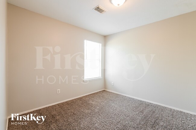 Building Photo - 7507 Kennemer Dr