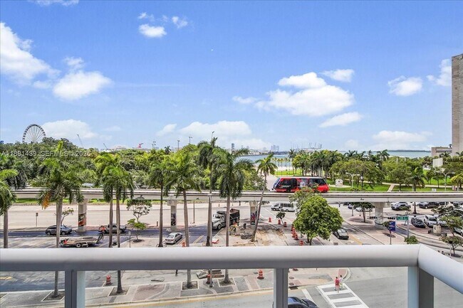 Building Photo - 50 Biscayne Blvd