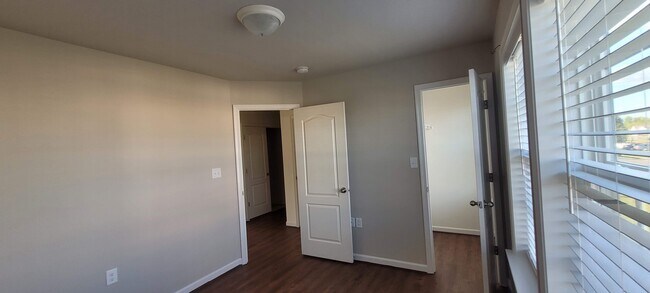 Building Photo - 342 Mcwharton Way