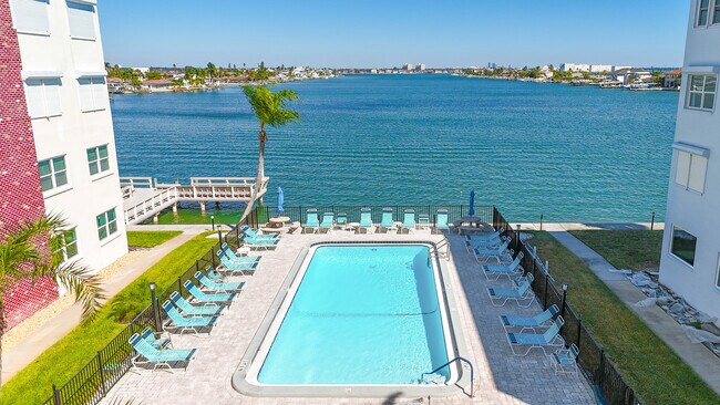 Building Photo - 5555 Gulf Blvd