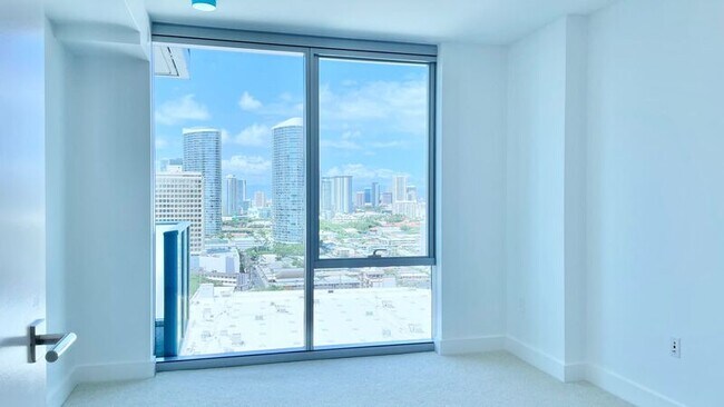 Building Photo - 629 Ke’eaumoku St