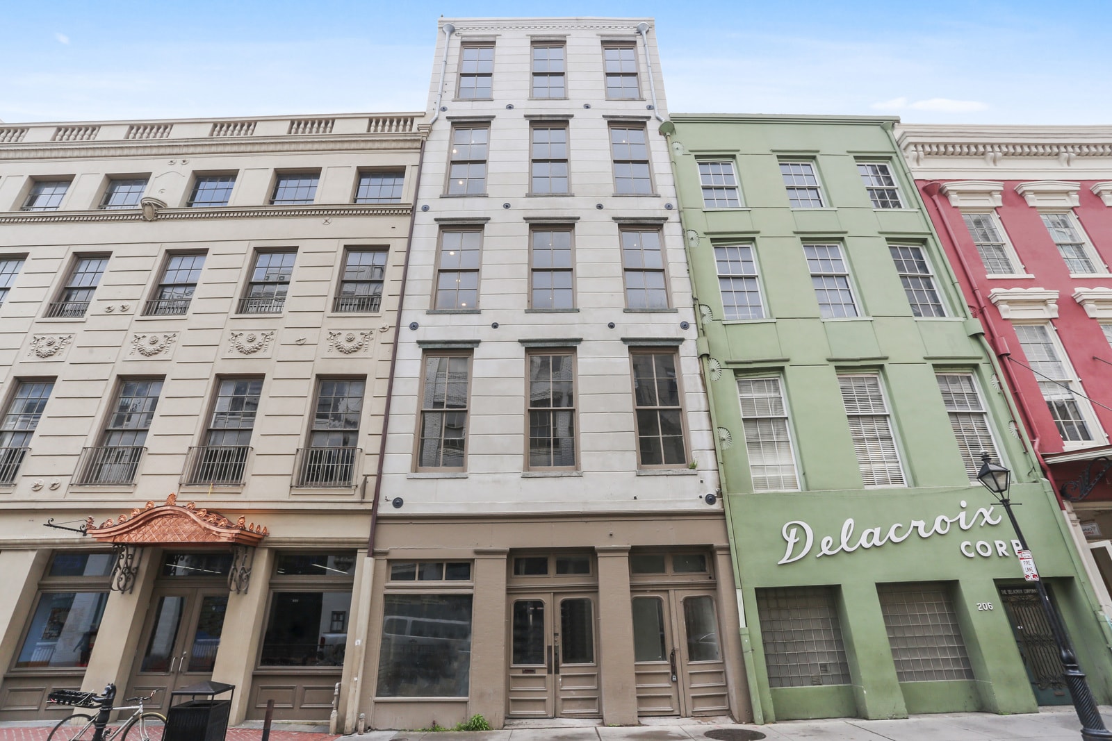 Building Photo - 210 Decatur St