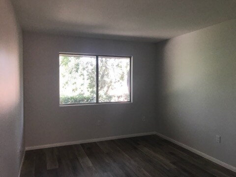 Building Photo - Peaceful, Quiet and Bright - Recently Remodeled 2/2 in Talmadge