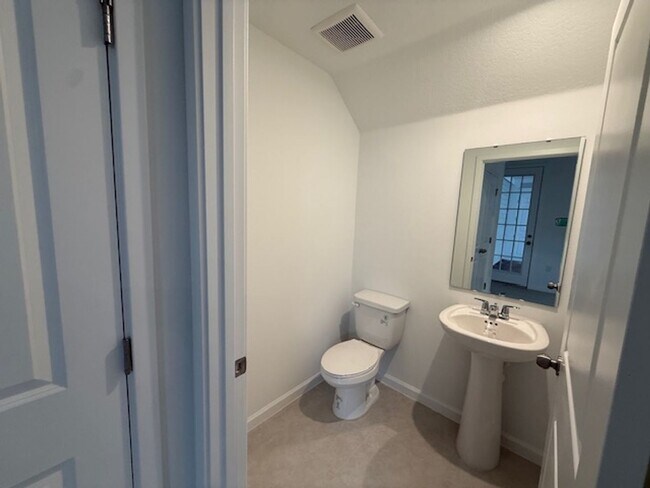 Building Photo - Brand new construction 3 Bedroom Town Home in Island Village of Celebration