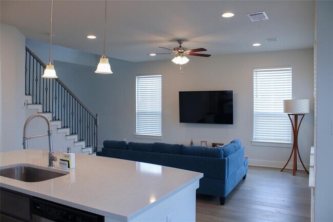 Building Photo - 1007 Harwell Loop