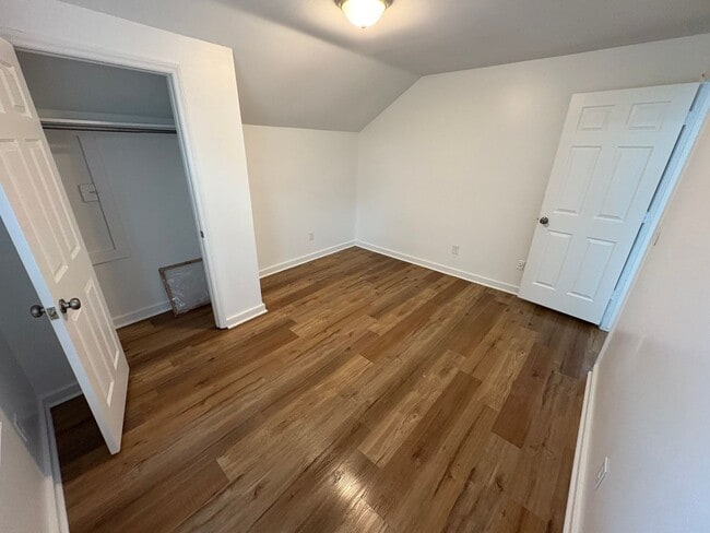 Building Photo - Three Bedroom One Bath Second Story Duplex...