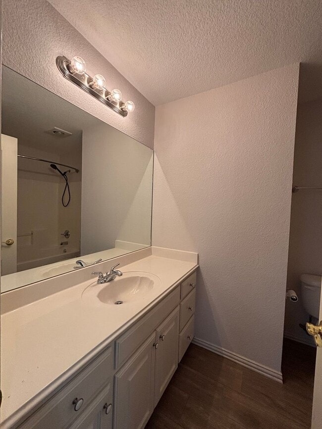 Building Photo - 1812 Colorado Ct