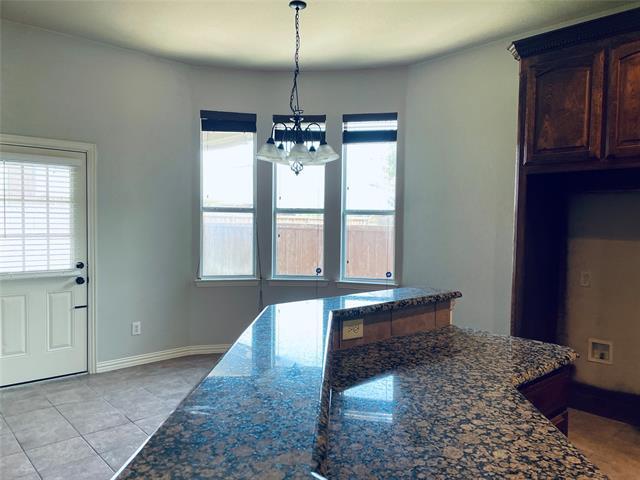 Building Photo - 2621 Cedar Falls Dr