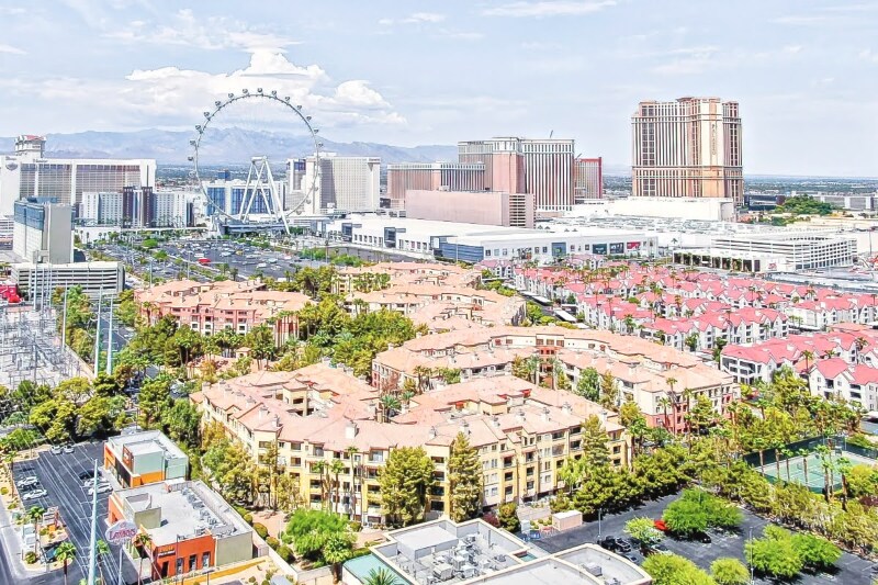 Building Photo - 260 E Flamingo Rd