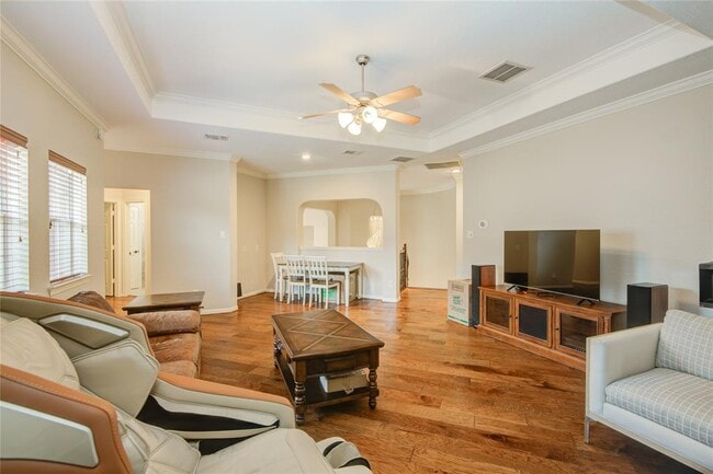 Building Photo - 22315 Claysprings Ln