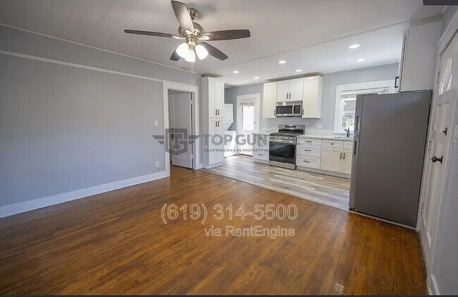 Building Photo - 3741-47 Bancroft St