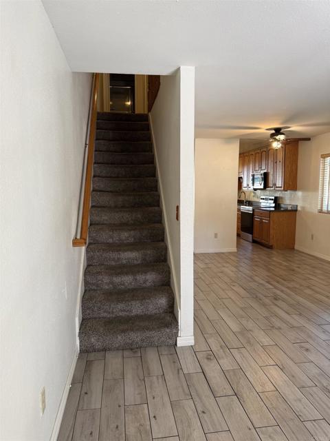 Building Photo - 7069 Russan Ln