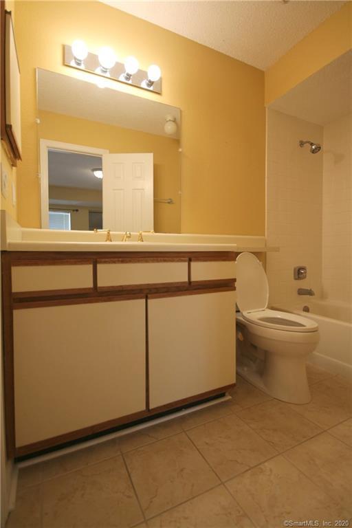 Building Photo - 285 Carriage Crossing Ln