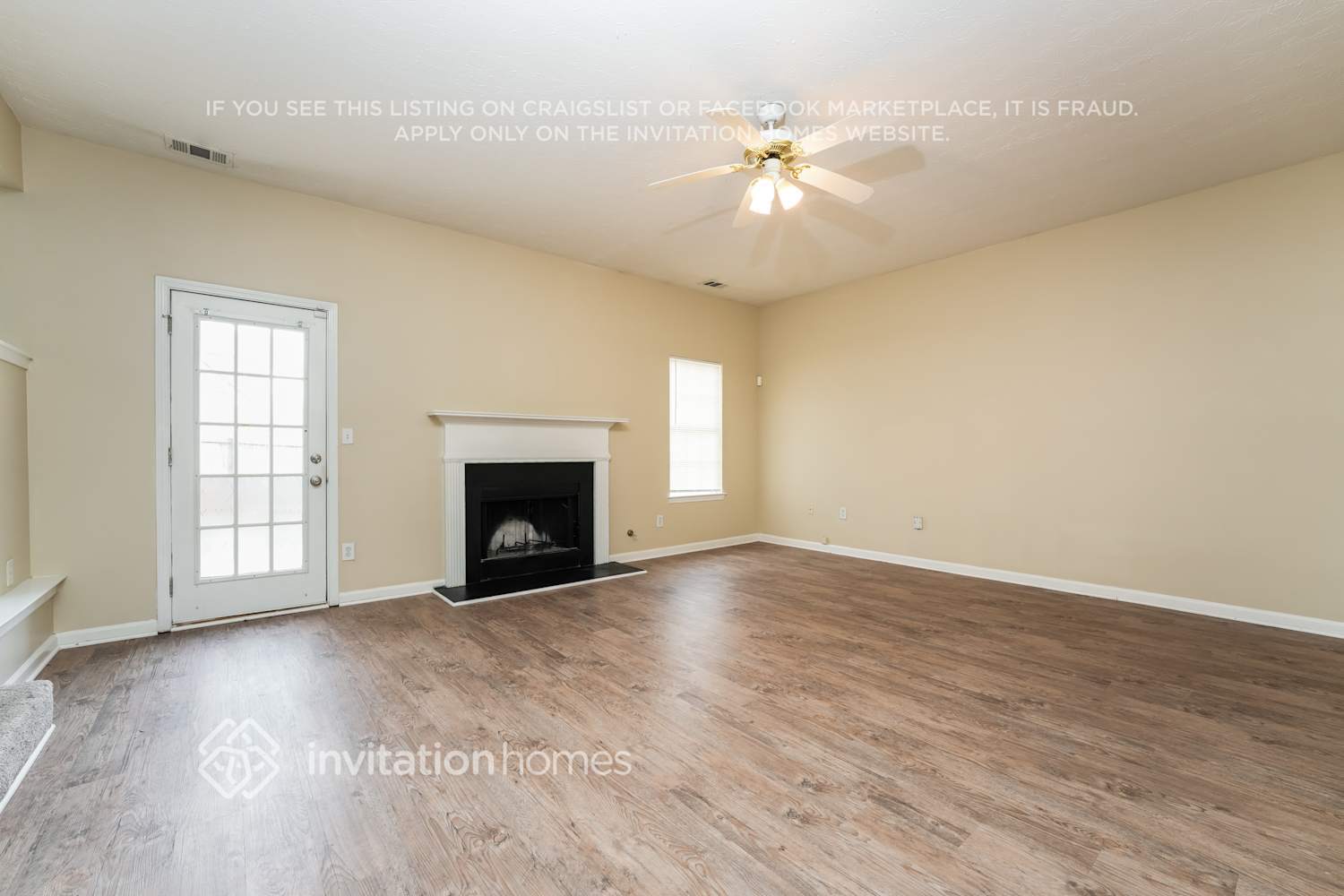 Building Photo - 220 Hazelhurst Dr