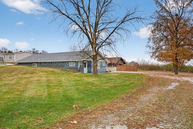 Building Photo - 1566 Sugar Grove Rd