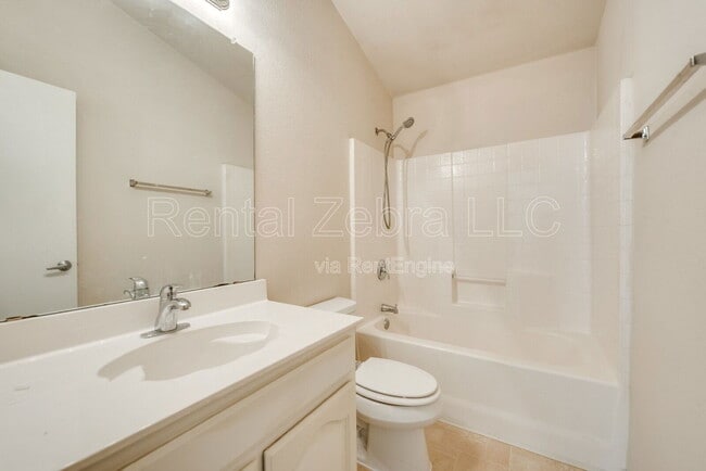 Building Photo - 1256 Kielder Cir