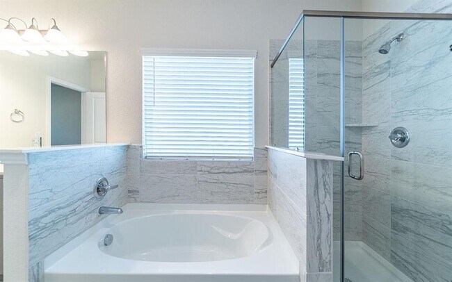 Building Photo - 457 Blue Hibiscus Dr