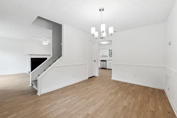 Building Photo - 476 Brookfield Way