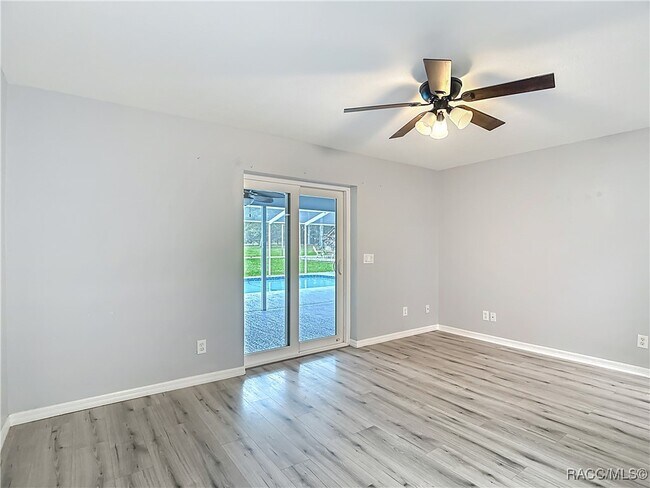 Building Photo - 884 W Massachusetts St