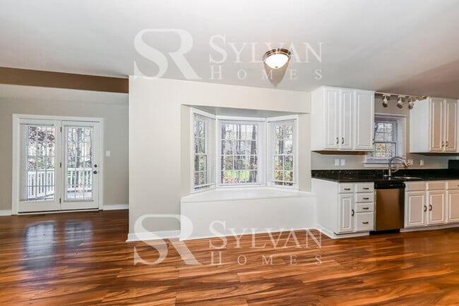 Building Photo - 14700 Blue Creek Pl