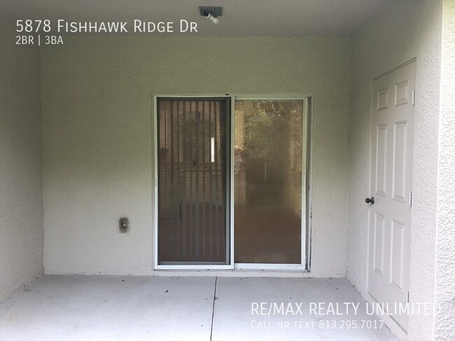 Building Photo - 5878 Fishhawk Ridge Dr