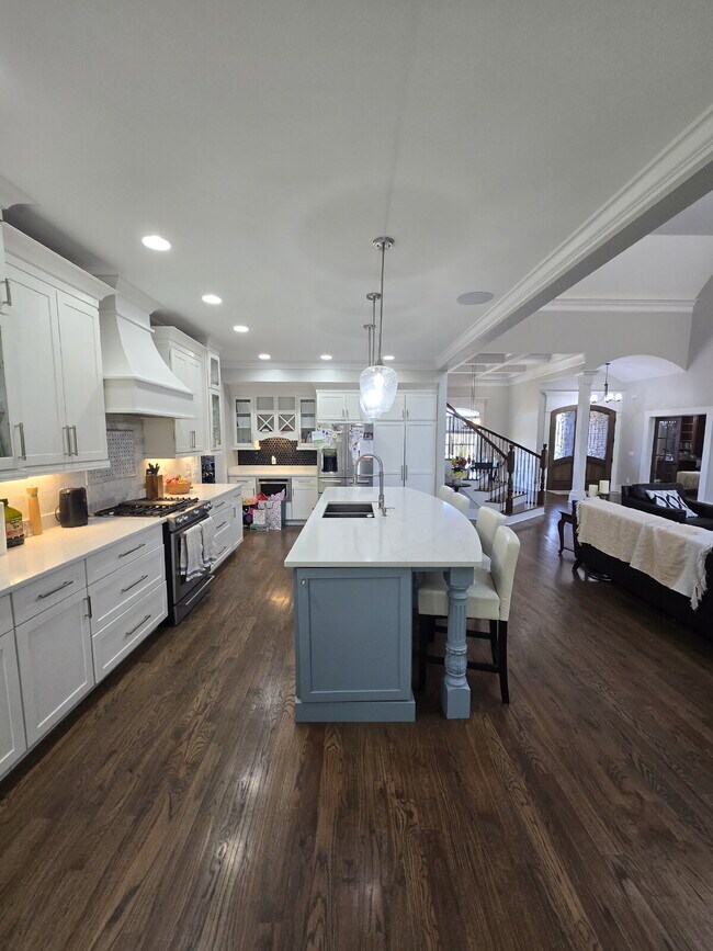 Building Photo - Amazing House In Windstone Available For Prelease