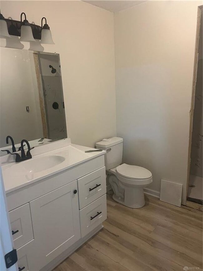 Building Photo - Family Home for Rent in Jamestown