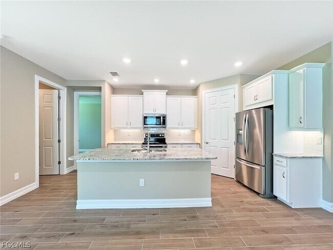 Building Photo - 3804 Crosswater Dr