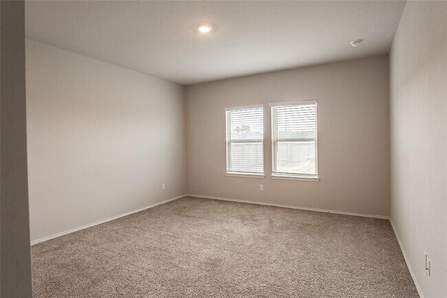 Building Photo - 21003 Seneca Willow Wy