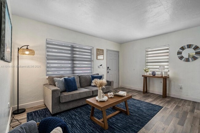 Building Photo - 1021 NW 37th Ave