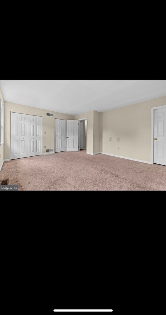 Building Photo - Spacious 3BR Townhome in Harrisburg