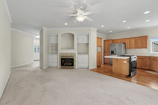 Building Photo - Well-Kept Single-Level 3 bed, 2 bath home in West Salem