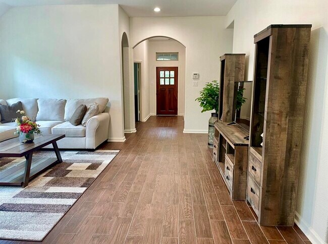 Building Photo - 118 Wood Drake Place