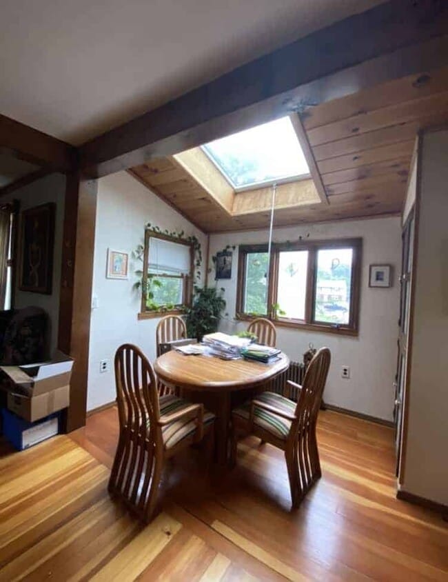 Building Photo - 85 Briggs St