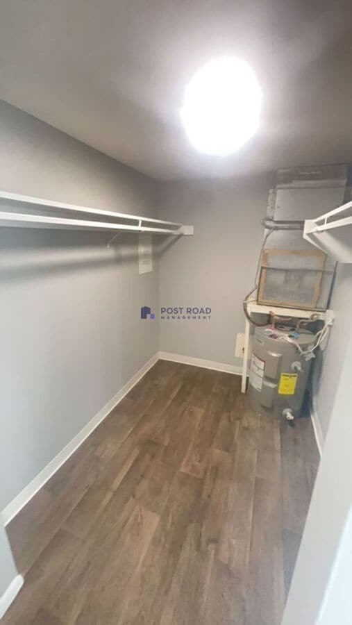 Building Photo - 2948 S Osage Ave