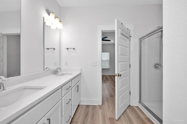 Building Photo - 6525 Paso Fino Dr