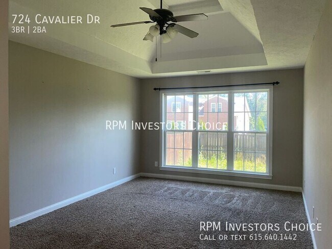 Building Photo - 724 Cavalier Dr