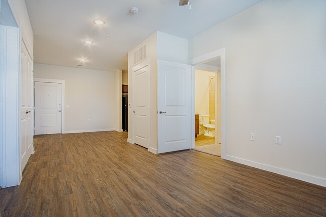 Building Photo - K Avenue Lofts