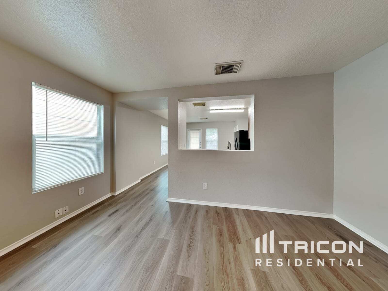 Building Photo - 3014 Edison Crest