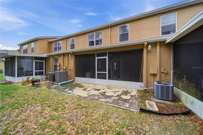 Building Photo - 1139 Baronscourt Dr