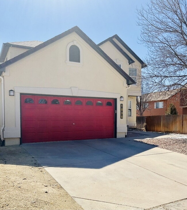 Building Photo - "Spacious 3-Bed with bonus room Sanctuary with 2.5 Baths in Fountain, CO – Your Serene Retreat Aw...