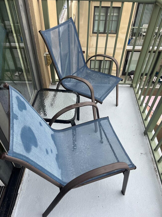 Building Photo - 3920 Sharon Rd