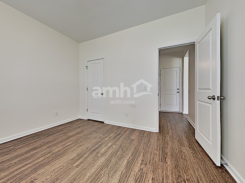 Building Photo - 149 Orion Way