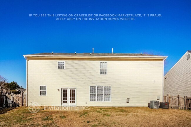 Building Photo - 122 Elgin Ln