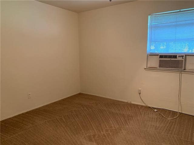 Building Photo - 538 Summit Ridge Dr