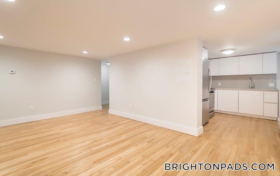 Building Photo - 35 South St