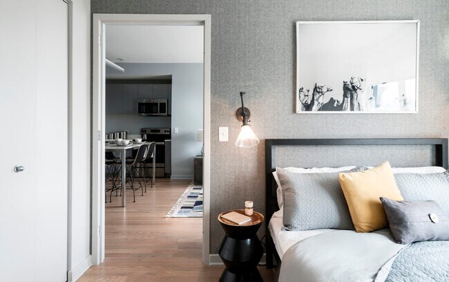 Primary Photo - 244 St Pauls Ave