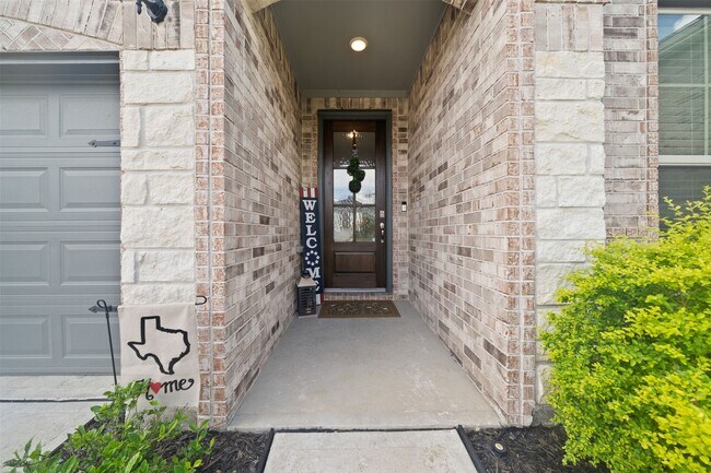 Building Photo - 21307 Fresno Brk Cir