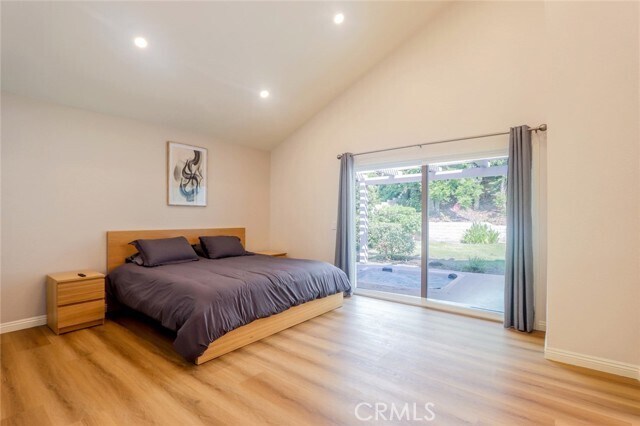 Building Photo - 25492 Sarita Dr